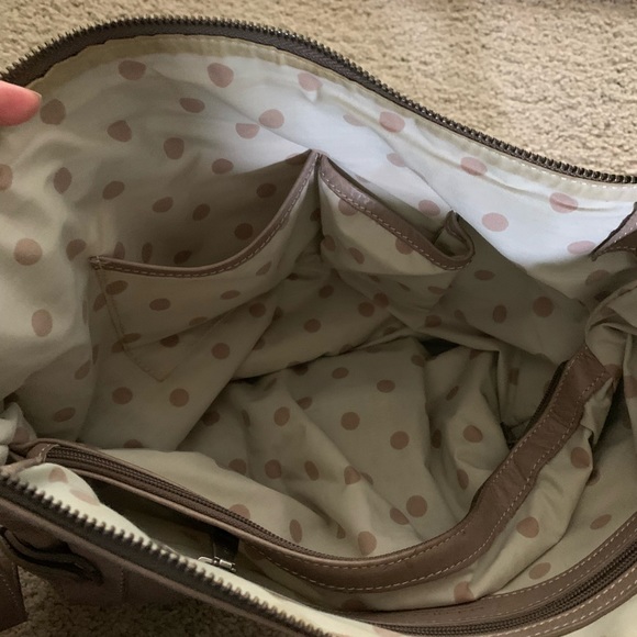 Italian Leather Messenger crossbody from Sabrina with dust cover - Picture 10 of 14